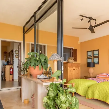 Almocageme Seaview Apartmán *